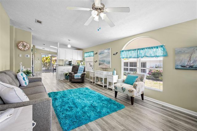 9086 PINEHAVEN WAY, Englewood, FL 34224