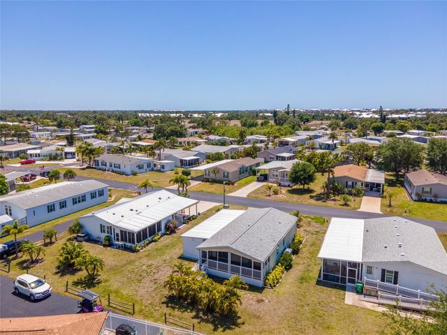 9086 PINEHAVEN WAY, Englewood, FL 34224