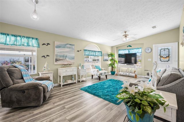 9086 PINEHAVEN WAY, Englewood, FL 34224