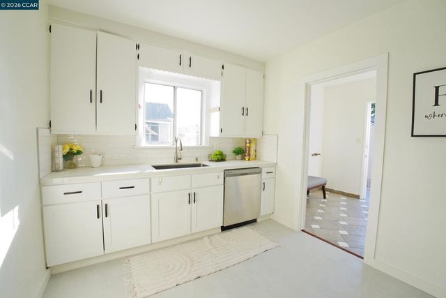 1625 Thrush Ave, San Leandro, CA 94578