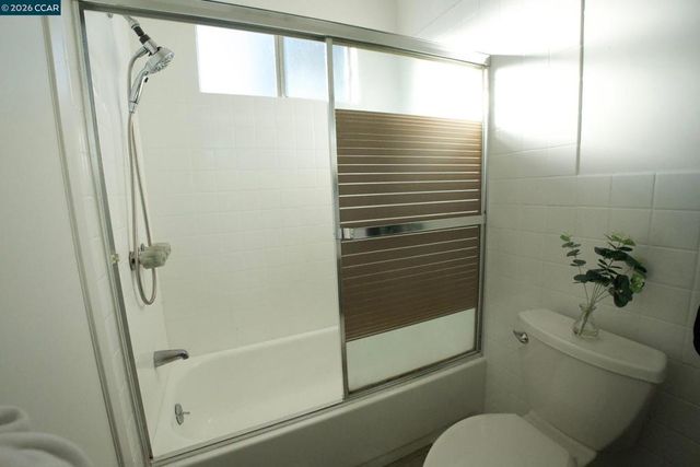 1625 Thrush Ave, San Leandro, CA 94578