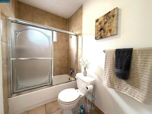 1625 Thrush Ave, San Leandro, CA 94578