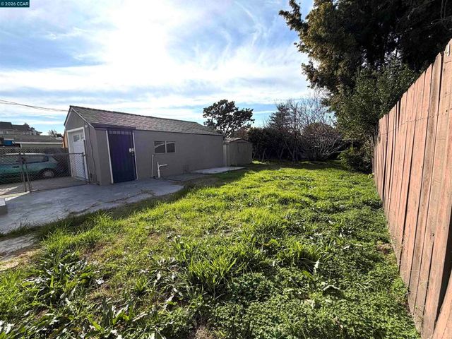 1625 Thrush Ave, San Leandro, CA 94578