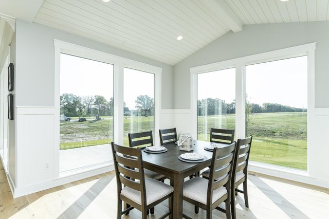 2630 Scenic Point Drive SW, Rochester, MN 55902