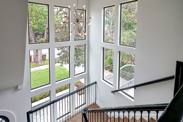 2027 Branard Street, Houston, TX 77098