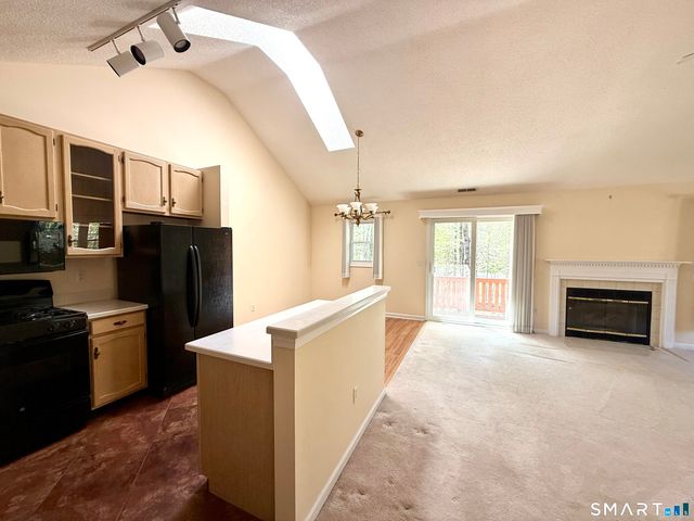 15 Pine Needle Drive 15, Shelton, CT 06484