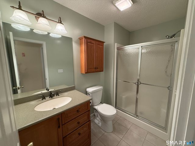 15 Pine Needle Drive 15, Shelton, CT 06484