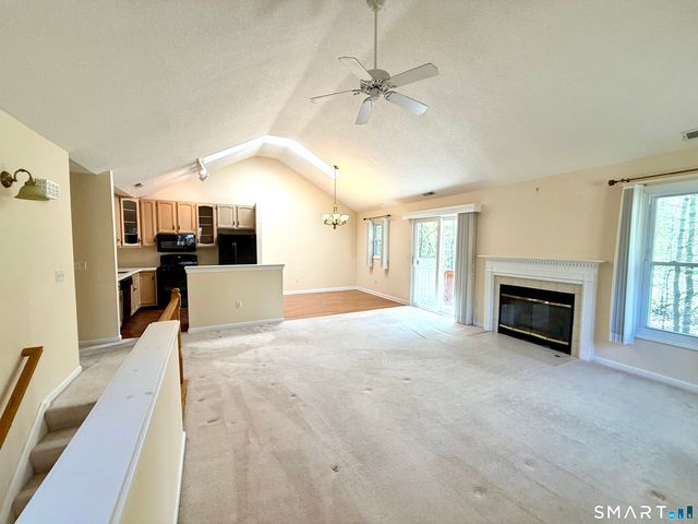 15 Pine Needle Drive 15, Shelton, CT 06484