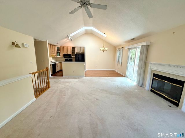 15 Pine Needle Drive 15, Shelton, CT 06484