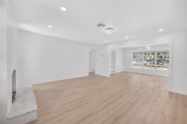 4725 N TUTTLE AVENUE, Sarasota, FL 34234