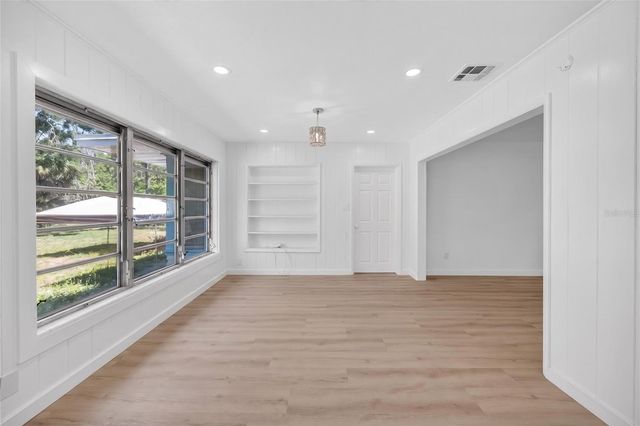 4725 N TUTTLE AVENUE, Sarasota, FL 34234