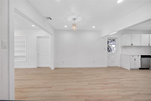 4725 N TUTTLE AVENUE, Sarasota, FL 34234