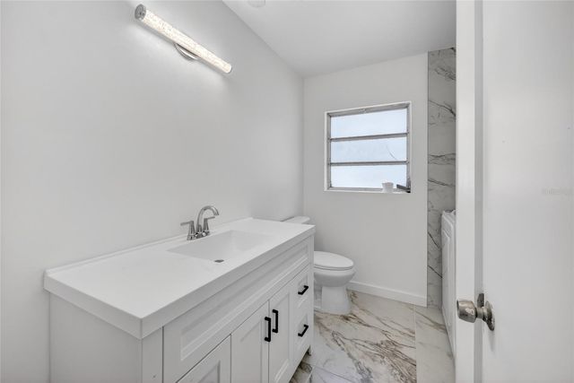 4725 N TUTTLE AVENUE, Sarasota, FL 34234