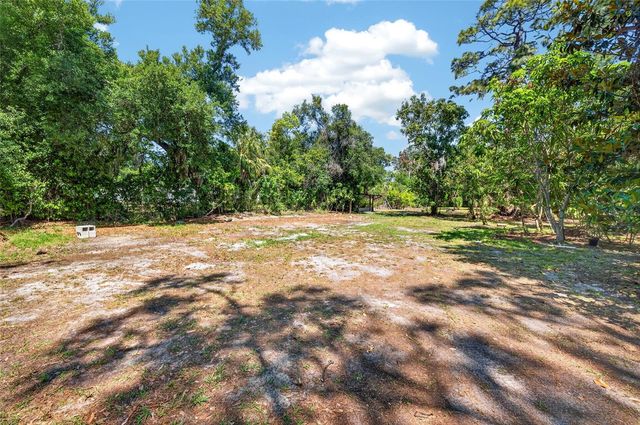 4725 N TUTTLE AVENUE, Sarasota, FL 34234