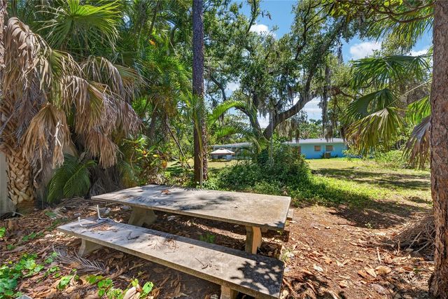 4725 N TUTTLE AVENUE, Sarasota, FL 34234