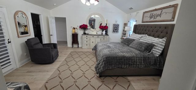 3435 S Bridge Street, Visalia, CA 93277