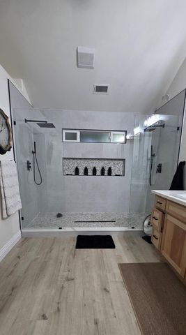 3435 S Bridge Street, Visalia, CA 93277