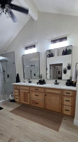 3435 S Bridge Street, Visalia, CA 93277