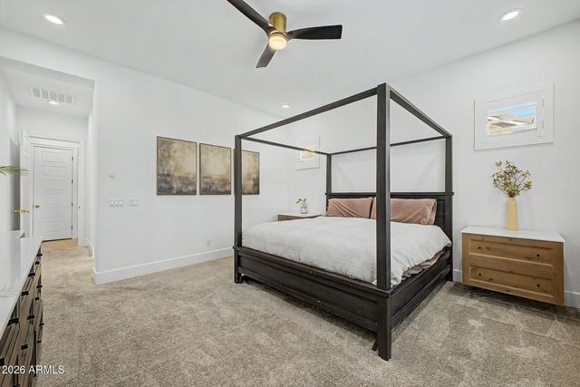 2279 E WARBLER Road, Gilbert, AZ 85297