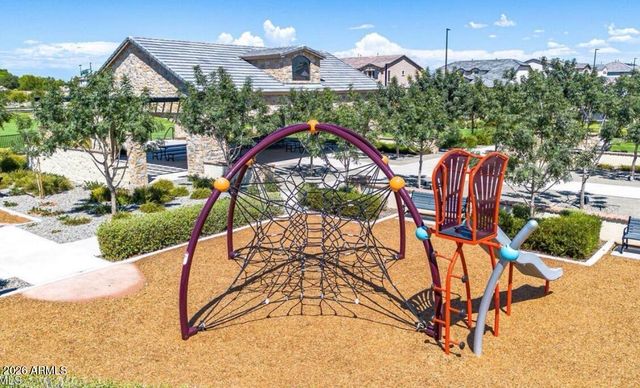 2279 E WARBLER Road, Gilbert, AZ 85297