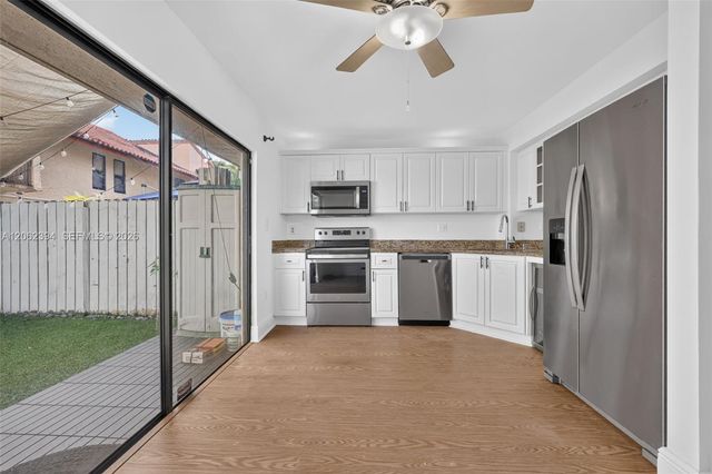 10206 SW 77th Ct, Miami, FL 33156