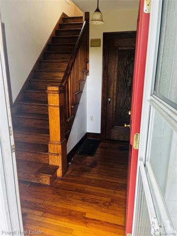 1735 Hemmeter Road, Saginaw, MI 48638