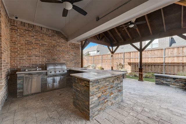 2911 Redfern Drive, Trophy Club, TX 76262