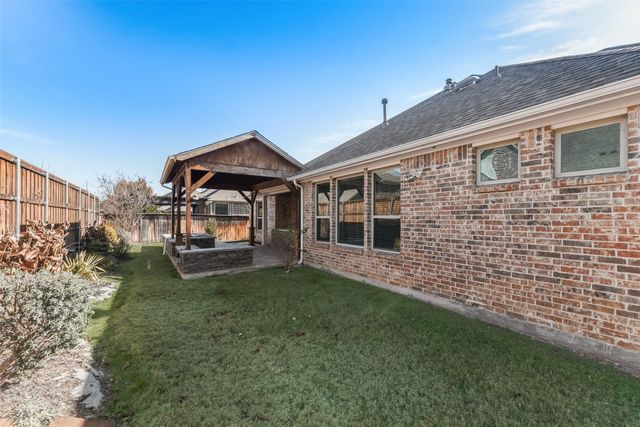 2911 Redfern Drive, Trophy Club, TX 76262