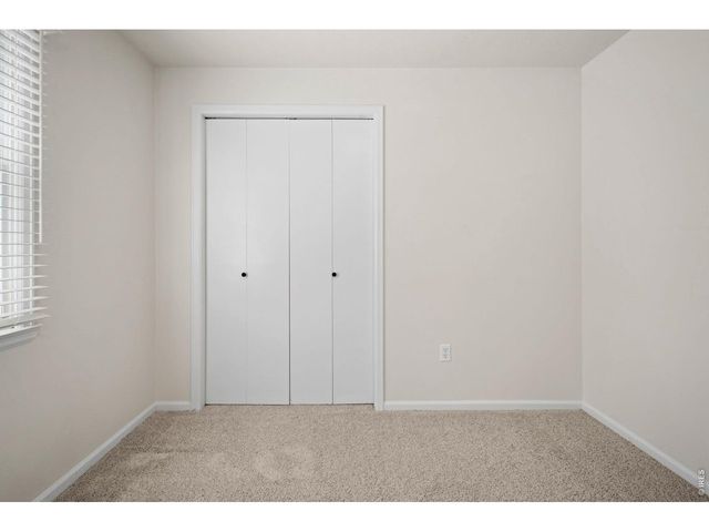 1217 Hunter Ct, Longmont, CO 80501