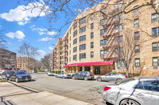 58-03 Calloway Street 5E, Corona, NY 11368