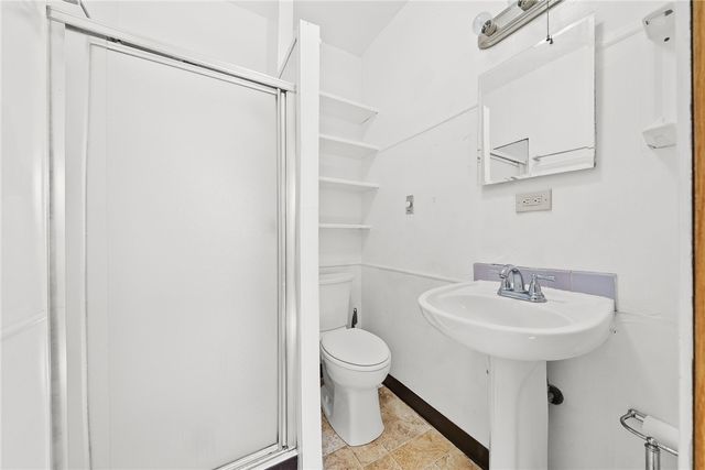 910 E Maiden St, City Of Washington, PA 15301