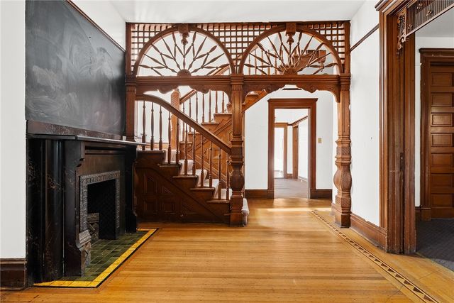 910 E Maiden St, City Of Washington, PA 15301