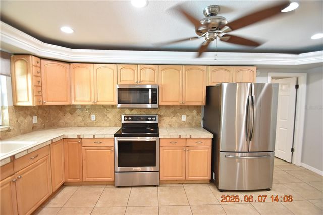 3827 FROSTWOOD COURT, Land O Lakes, FL 34639