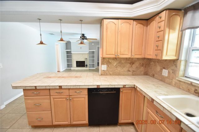 3827 FROSTWOOD COURT, Land O Lakes, FL 34639
