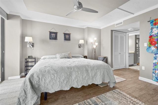 707 S GULFSTREAM AVENUE 906, Sarasota, FL 34236