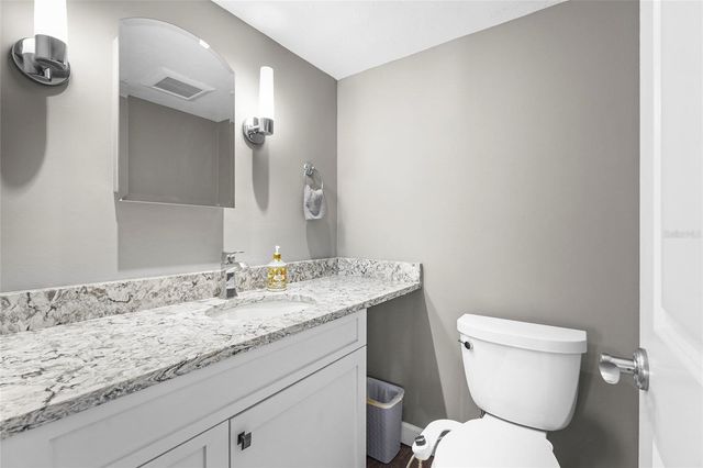 707 S GULFSTREAM AVENUE 906, Sarasota, FL 34236