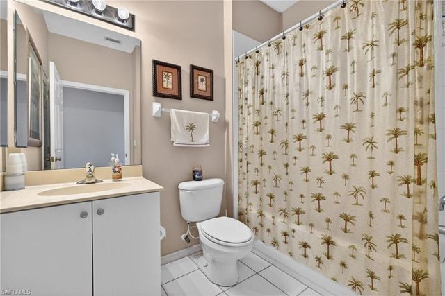 3525 Milan DR 203, Fort Myers, FL 33916