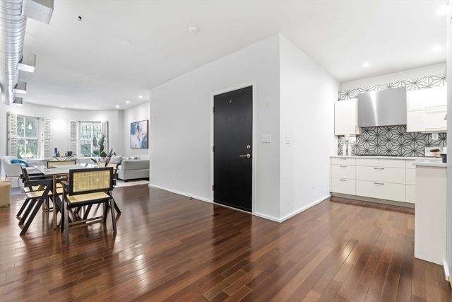 1692 Washington 2, Boston, MA 02118
