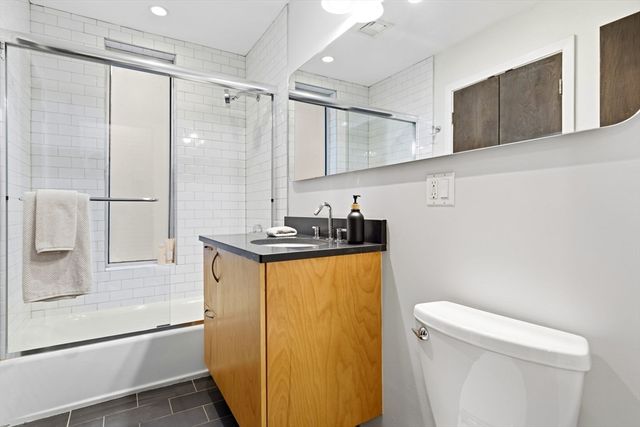 1692 Washington 2, Boston, MA 02118