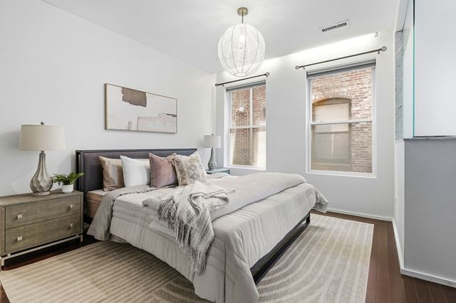 1692 Washington 2, Boston, MA 02118
