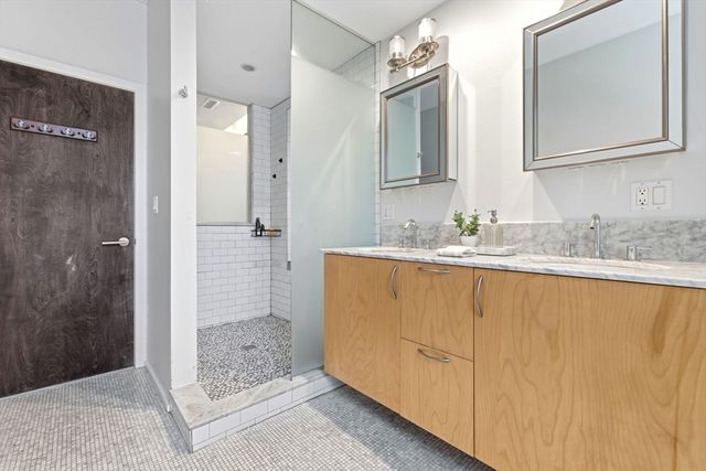 1692 Washington 2, Boston, MA 02118