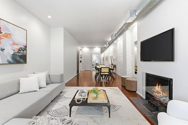 1692 Washington 2, Boston, MA 02118