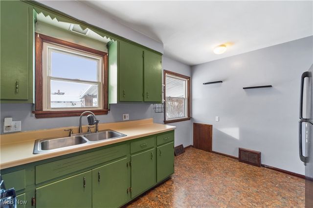 16379 Hummel Road, Brook Park, OH 44142