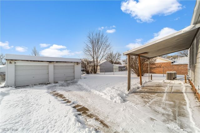 16379 Hummel Road, Brook Park, OH 44142