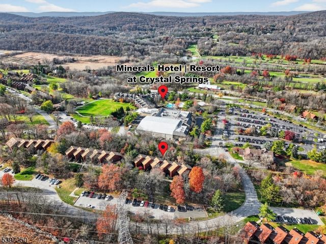 2 Sugarbowl Ct 4 4, Vernon Twp., NJ 07462