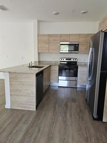 1213 SOUTHSTATION PLACE 406, Orlando, FL 32809