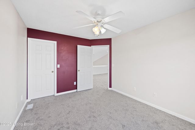 8412 Arbor Meadow Way, Louisville, KY 40228