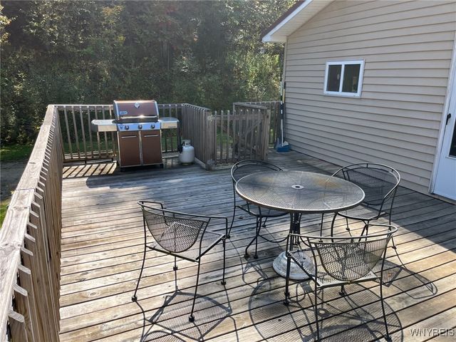 2761 Friendship Lane, Franklinville, NY 14737