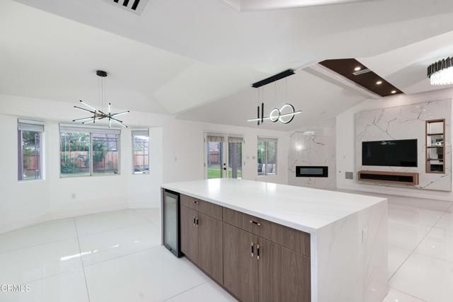 10103 Wentworth Court, Bakersfield, CA 93311