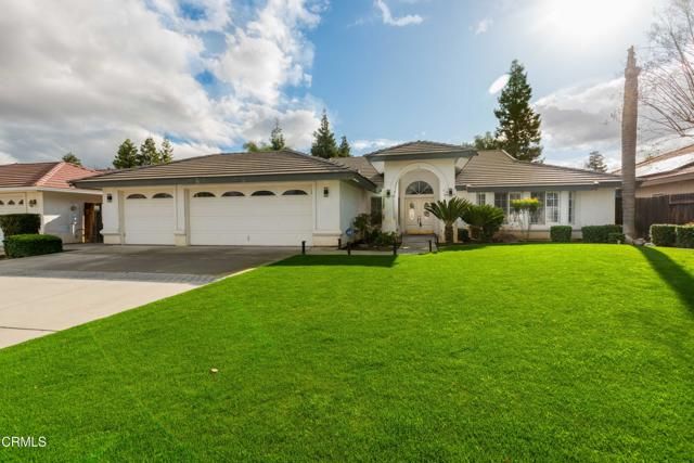 10103 Wentworth Court, Bakersfield, CA 93311